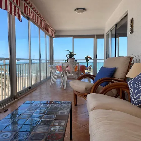 Frente Al Mar * קויירה