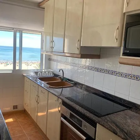 Frente Al Mar * Cullera